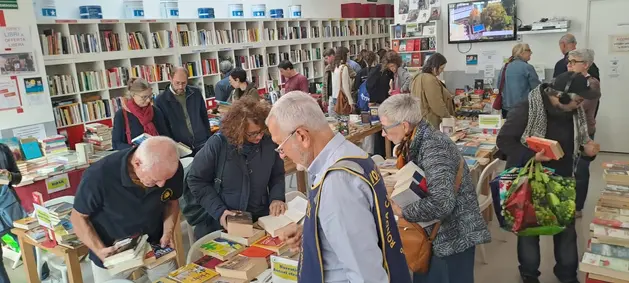 Immagine Torna il mercatino di Ronda, il miglior modo di fare del bene!