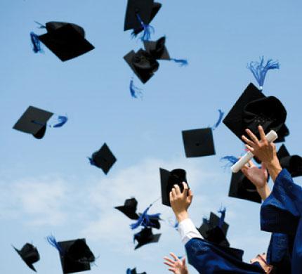 Immagine Bernard, la laurea come trampolino di vita