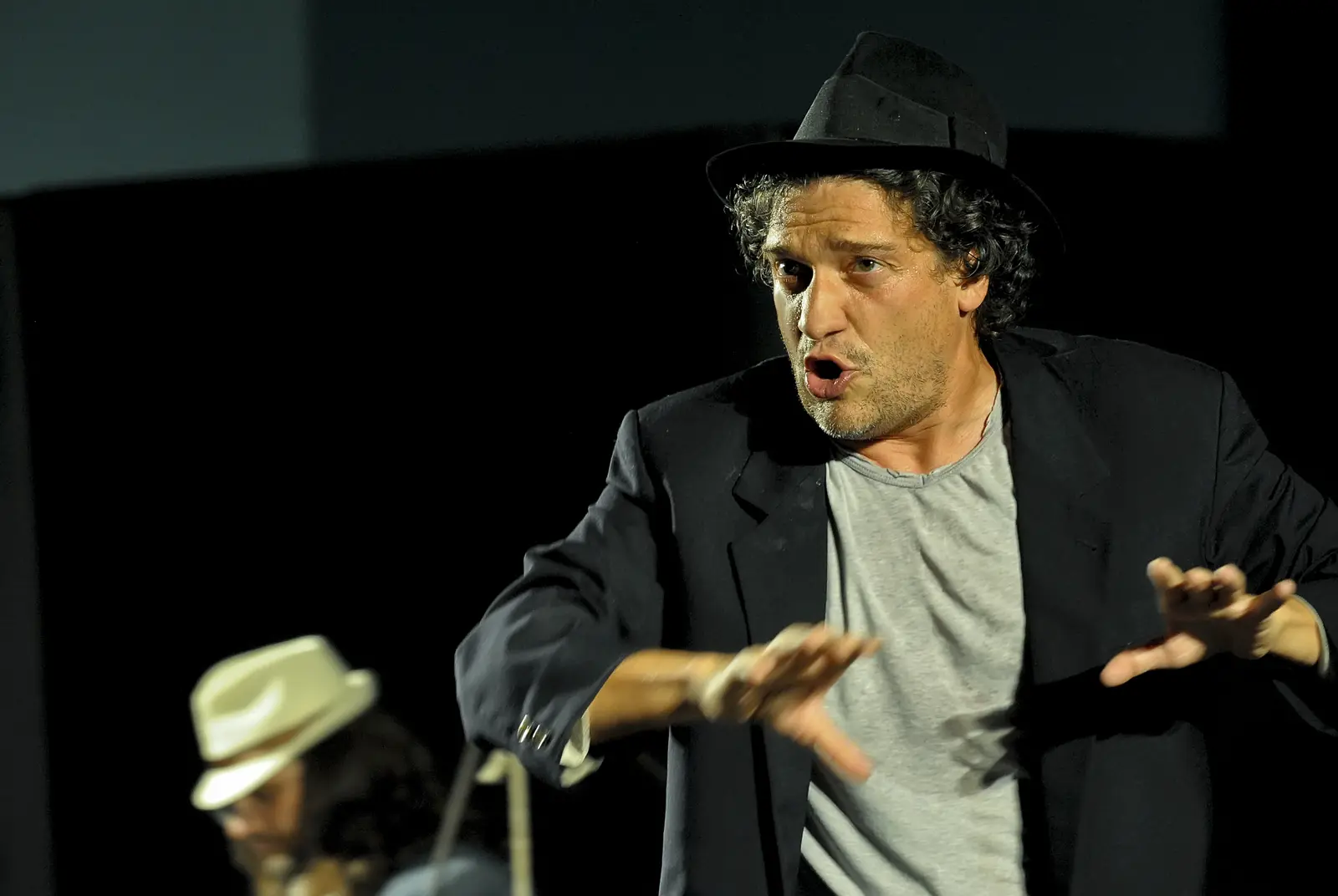 Groppi d'amore nella scuraglia